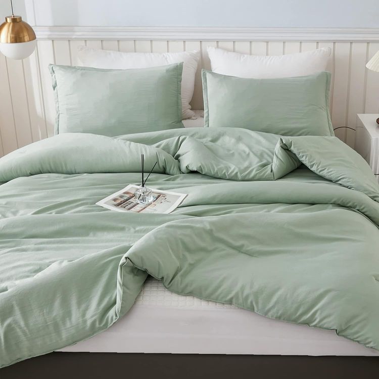 No. 2 - Litanika King Size Comforter Set - 2