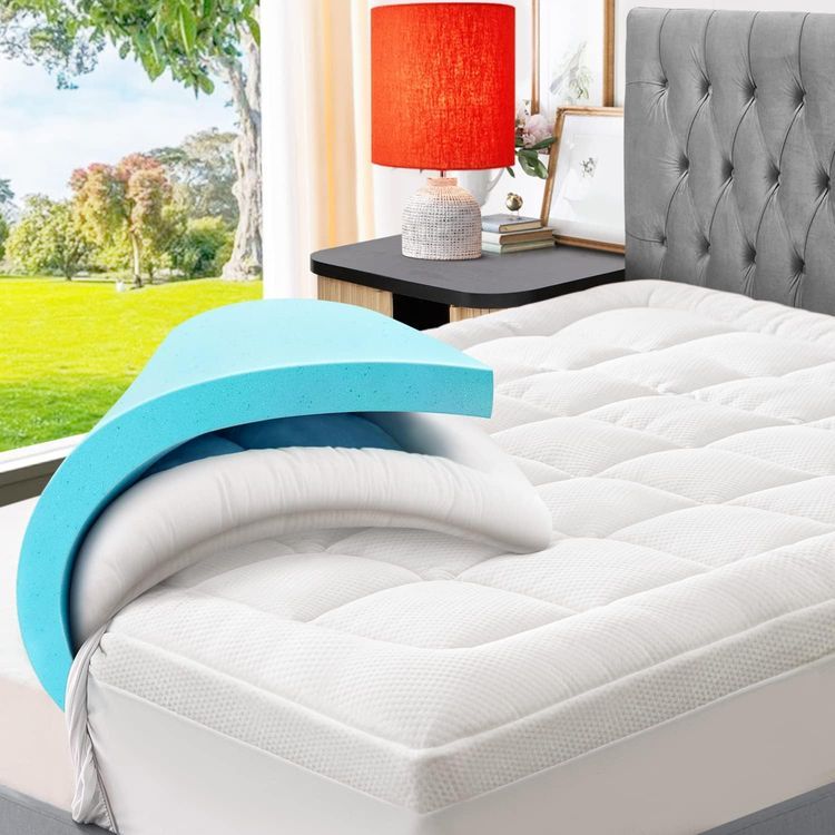 No. 8 - ELEMUSE 4 Inch Memory Foam Mattress Topper - 1