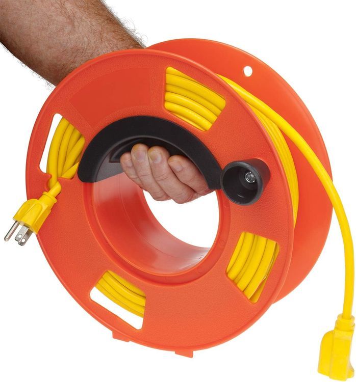 No. 1 - Bayco KW-110 Cord Reel - 3