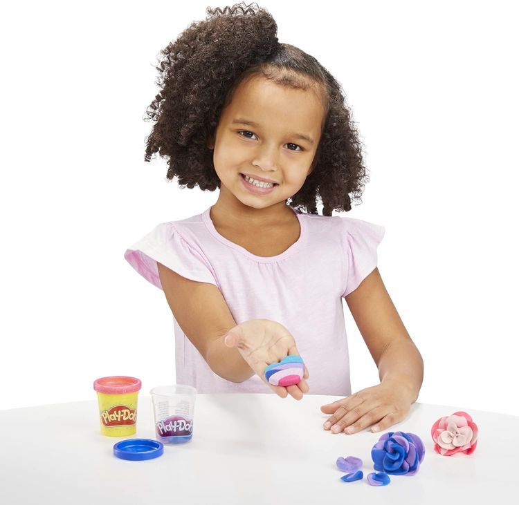 No. 5 - Play-Doh Arts & Crafts Supplies - 4