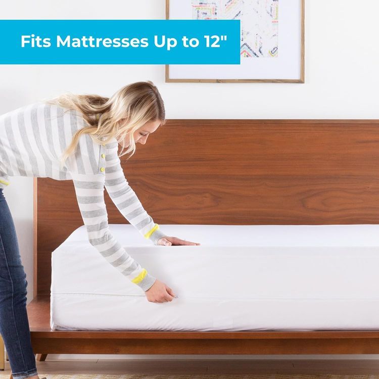 No. 4 - LinenSpa Zippered Mattress Encasement - 4