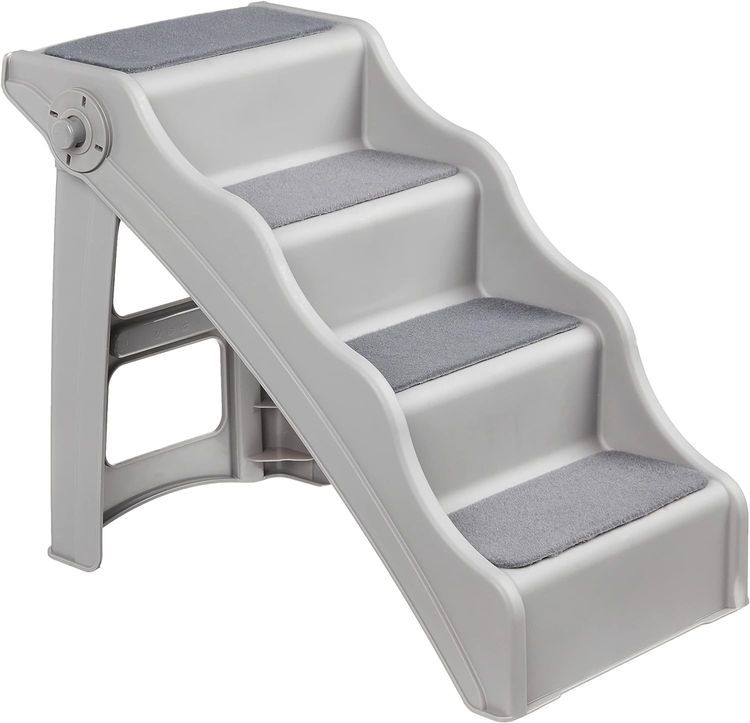 No. 5 - Amazon Basics Foldable Steps - 1