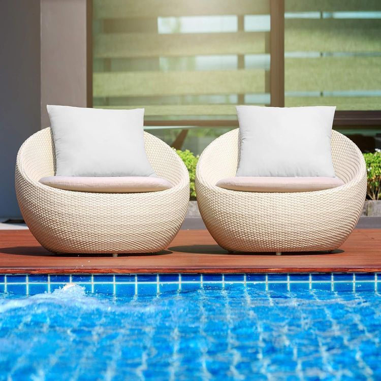 No. 5 - MIULEE Pack of 2 18x18 Outdoor Pillow Inserts - 3