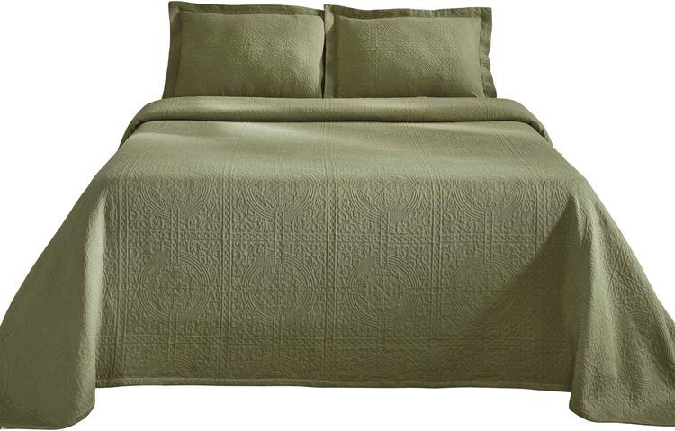 No. 10 - SUPERIOR Jacquard Matelasse 3-Piece Bedspread Set - 2