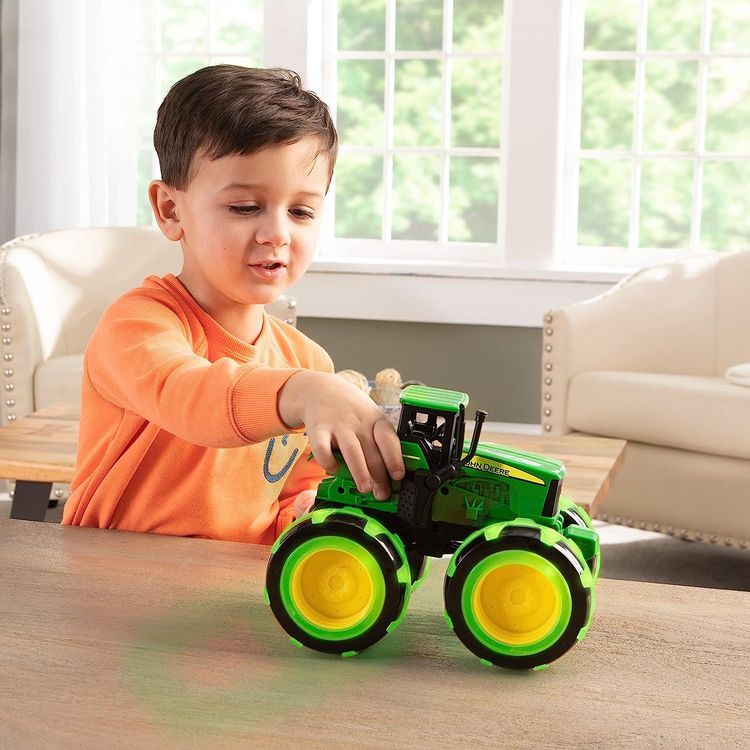 No. 8 - John Deere Tractor - Monster Treads Lightning Wheels - 4