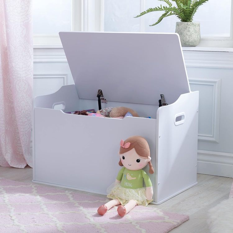 No. 3 - KidKraft Austin Toy Box - 5