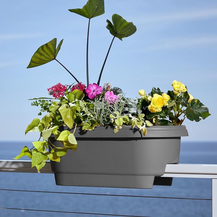 No. 7 - Deck Rail Planter - 4