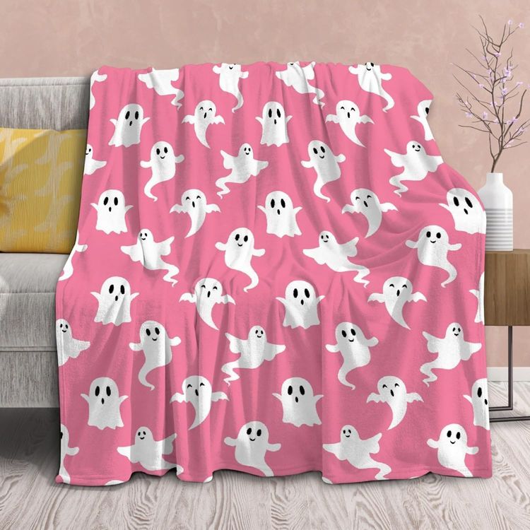 No. 9 - Pink Ghosts Blanket - 3