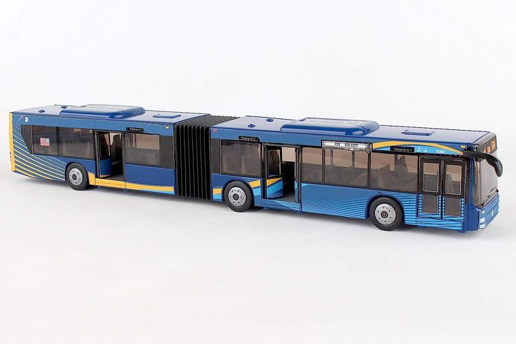 No. 10 - Daron Toy Figure Bus - 1