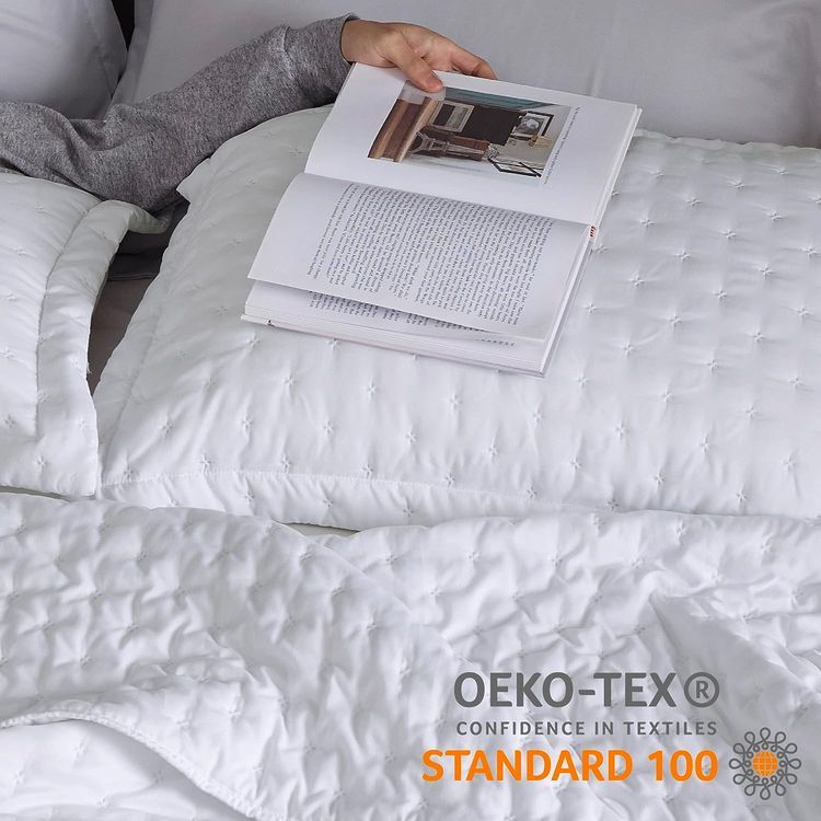 No. 8 - Bedsure Twin Extra Long Quilt Set - 5