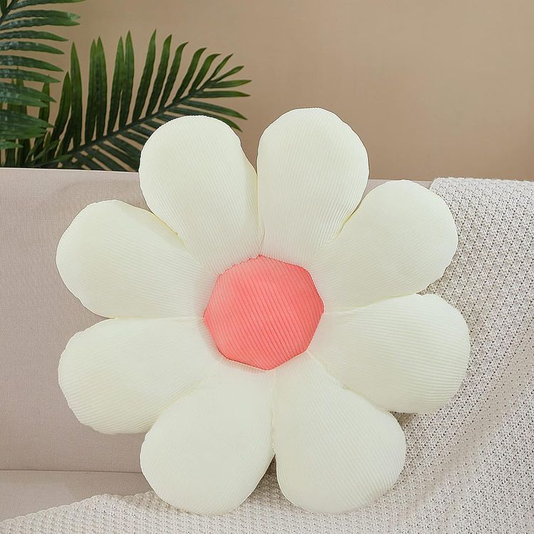 No. 4 - Menoeceus Flower Pillow - 1