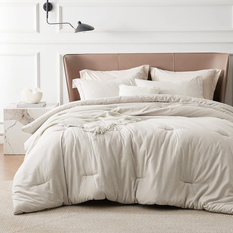 No. 6 - Bedsure King Comforter Set - 1