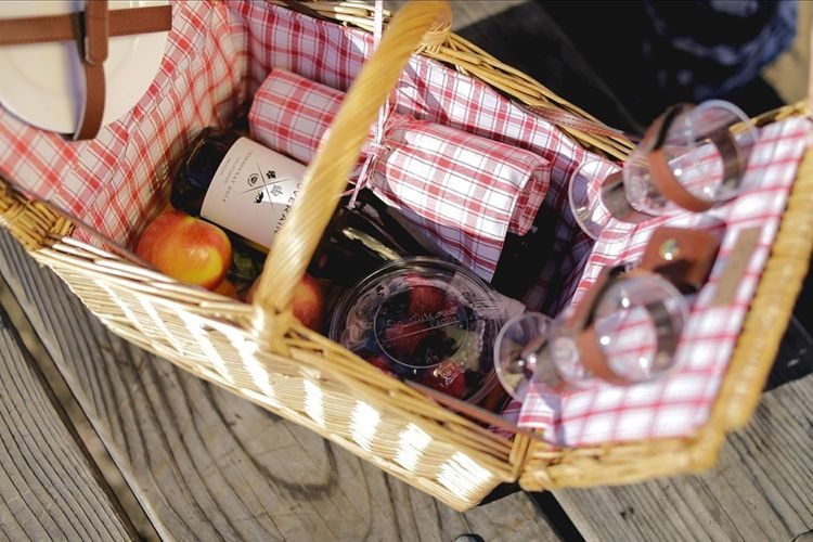 No. 5 - Picnic Time Piccadilly Picnic Basket - 3