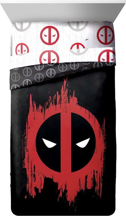 No. 7 - Marvel Deadpool Comforter - 1