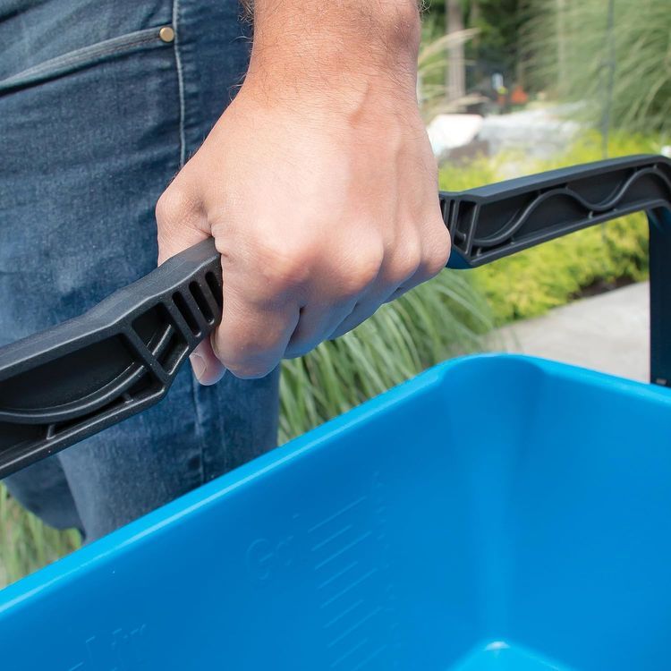 No. 3 - Unger Professional 6 Gallon Heavy Duty Bucket - 2