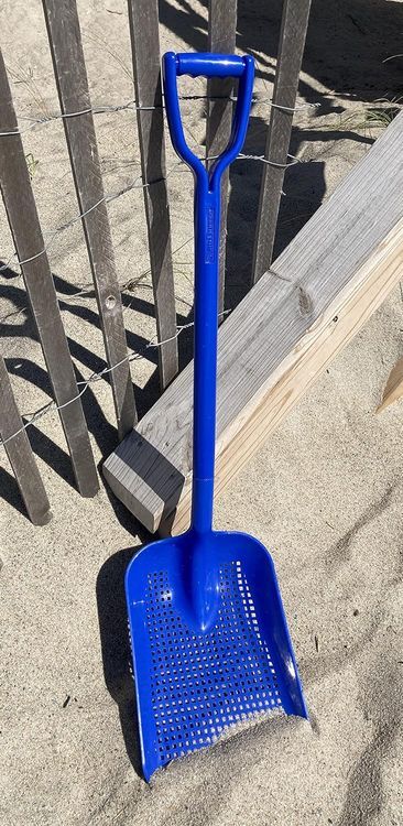 No. 10 - Sand Dipper Beach Shovel - 1