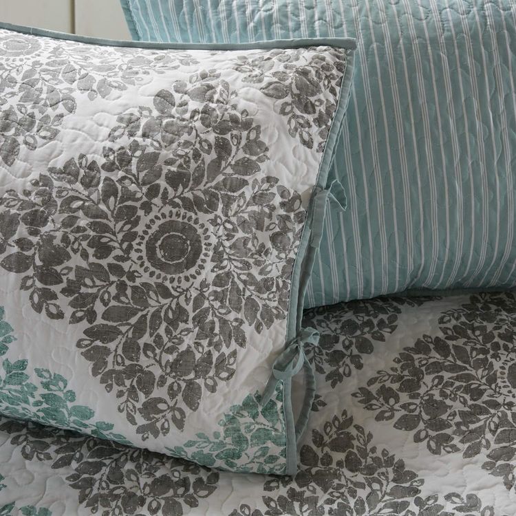 No. 7 - Madison Park Daybed Cover Set - 5