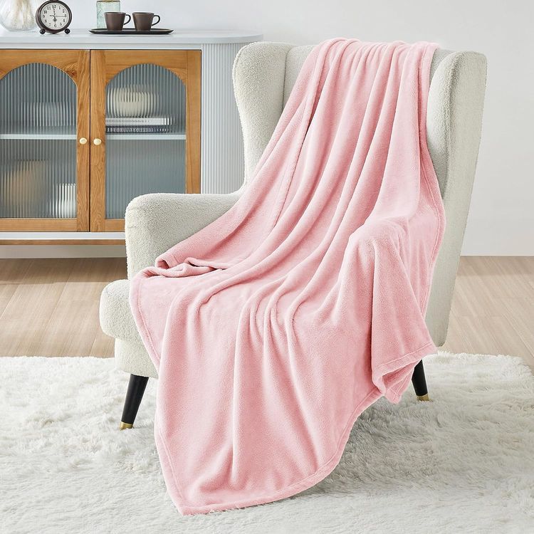 No. 7 - Bedsure Fleece Blanket - 2