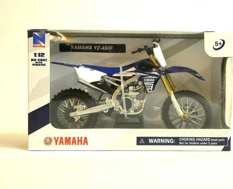 No. 9 - New-Ray Motorcycle Yamaha YZF 450 2017 Miniature Scale 1/12 - 5