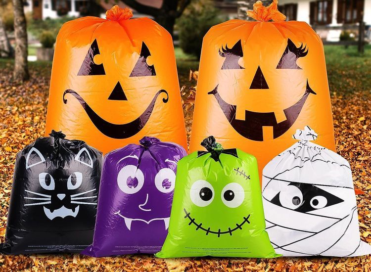 No. 8 - POPGIFTU Halloween Lawn Leaf Bags - 1